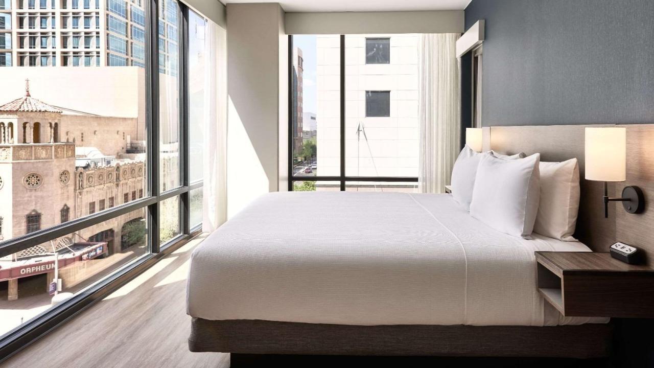 Hyatt Place Phoenix/Downtown ภายนอก รูปภาพ